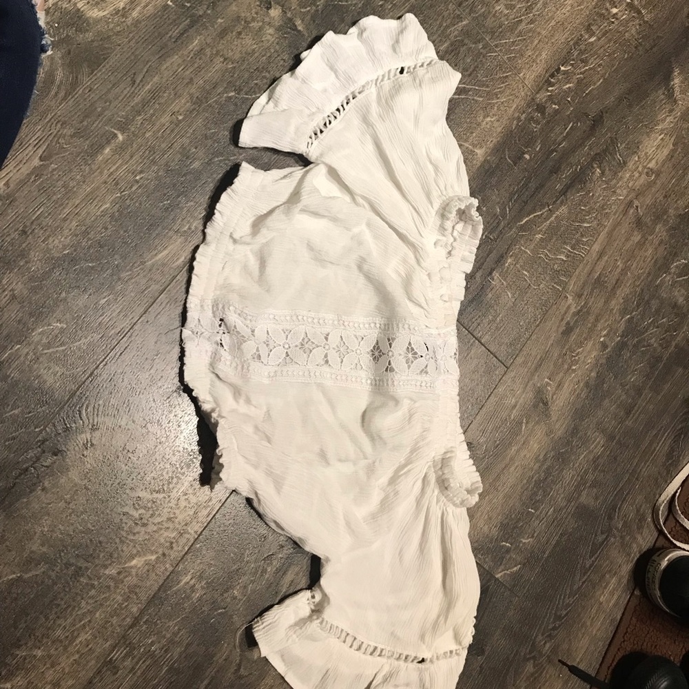 White Blouse/Crop Top